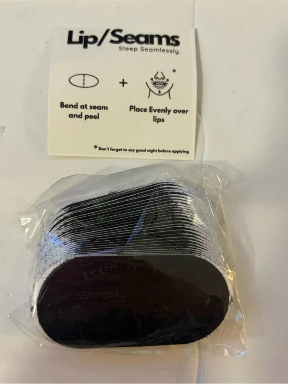 Lip/Seams Sleep Seamlessly Black Overnight Lip Tape Patches